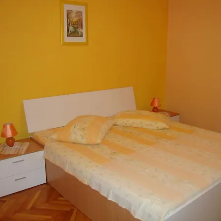 Apartment Hajo