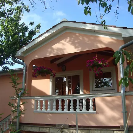 Apartment Hajo