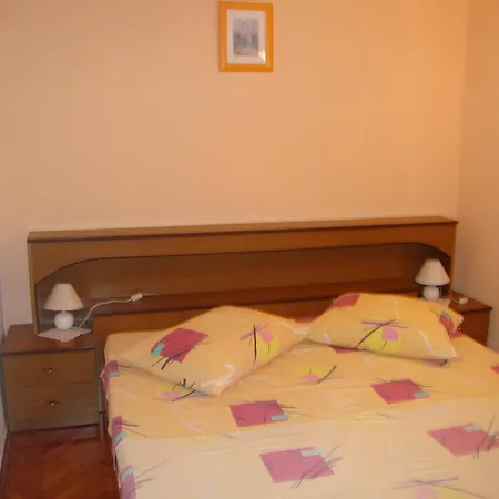 アパート Hajo Kampor